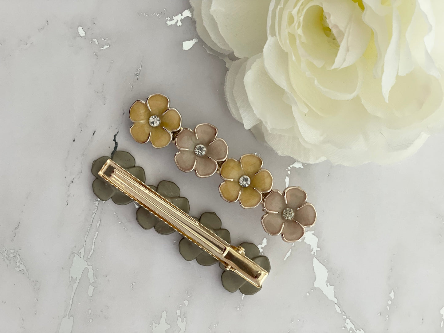 Flower Hair Clips