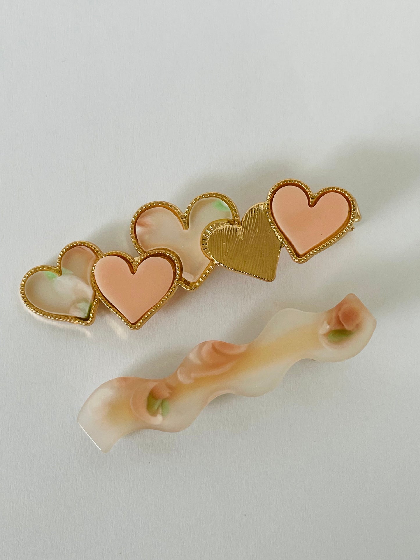 Resin Heart Hairclips
