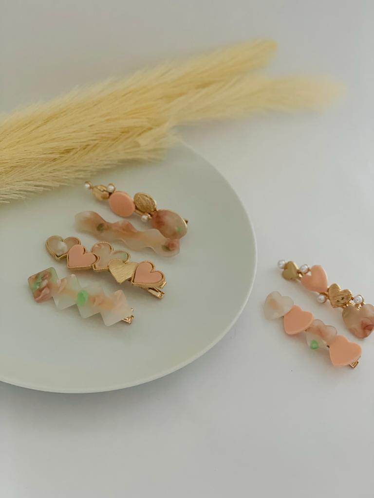 Resin Heart Hairclips