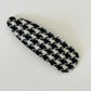Snap Clips Black and white